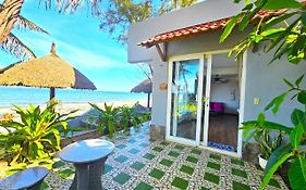 Khu nghỉ dưỡng Casa Beach